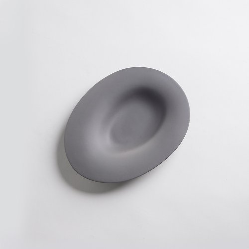 3,co 當代瓷器 【3,co】海洋橢圓盤(小) - 灰