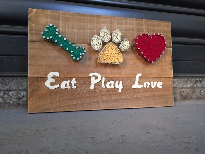 EAT PLAY LOVE 寵物毛孩是家人 壁掛擺飾品 木作品 寵物禮物 - 裝飾/擺設  - 木頭 銀色