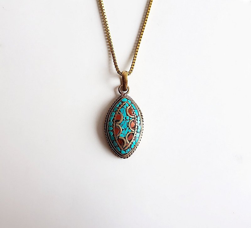 [Ancient Pieces] bronze inlay natural ore turquoise pendant short necklace - Necklaces - Gemstone Green