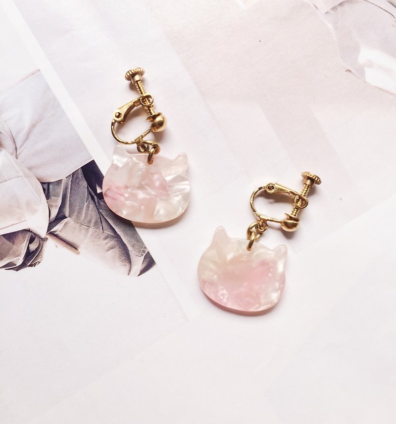 La Don - Winter Earrings - Marbled Cats - Powder - Earrings & Clip-ons - Other Metals Pink