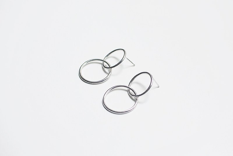 925 Silver Double Rings Earrings / Earclip / Christmas gift - ต่างหู - เงินแท้ สีเงิน