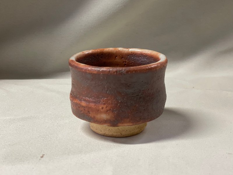 1 志野ぐい呑(7cm) - 酒杯/酒器 - 陶 紅色