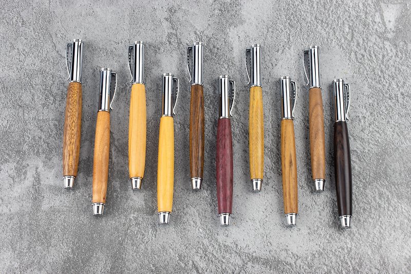 レーザー彫刻が施された木製の引き出し式スチールボールペン、カスタマイズされた木製ペン[Bayu Series Silver] - 水性ボールペン - 木製 多色