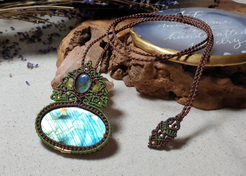 L46原野綠。拉長石 南美蠟線編織項鍊 - 項鍊 - 其他材質 咖啡色