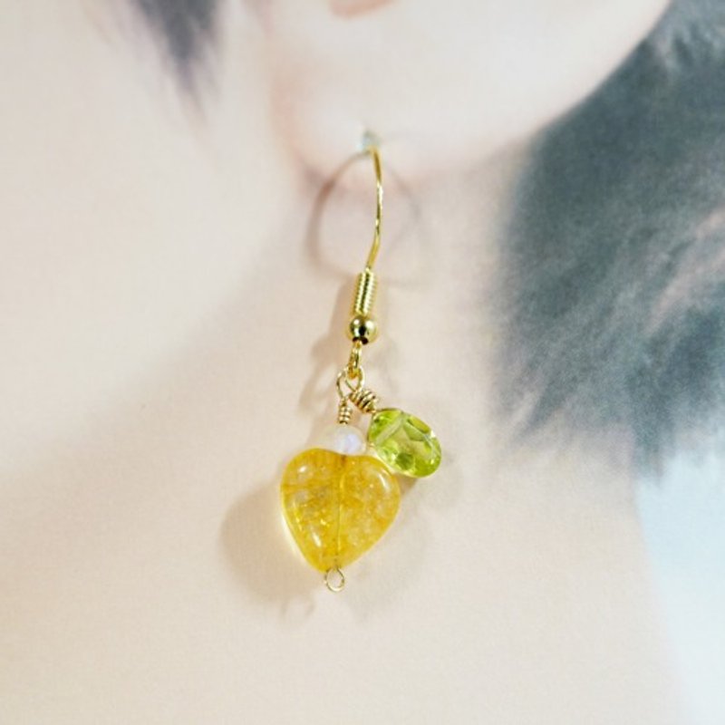 Fruit Series Pear ~ 14kgf Citrine and Peridot Hook Earrings - ต่างหู - เครื่องเพชรพลอย สีเหลือง