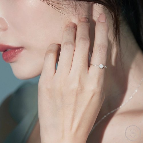飾品控 SPANCONNY 天然水晶流行飾品 盼 | 月光石 S925純銀 | 天然石輕珠寶戒指