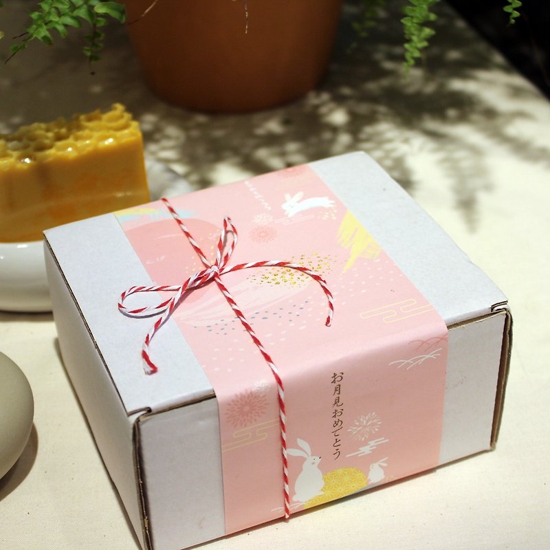 天生絕配禮盒組-皂盒組搭100%初榨橄欖手工皂一塊 - 衛浴用品/浴室收納 - 其他材質 多色