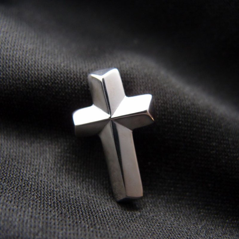 神聖十字架-925銀胸針 - 胸針/心口針 - 銀 銀色