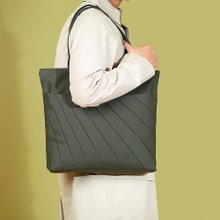 URBAN FOREST 防水　チェストバッグクロスボディショルダーバッグ Amazon | [URBAN FOREST] 【Amazon 限定ブランド】 トラベル