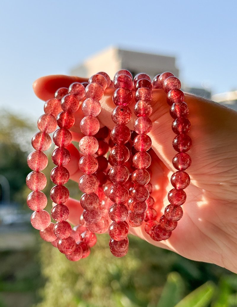 │Starlight red strawberry crystal│Pigeon blood red│Natural stone crystal│Gift for personal use - Bracelets - Gemstone Red