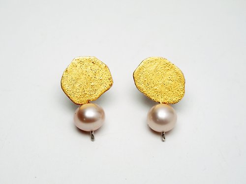 YUNSHAO Jewelry 珍珠 系列 #a221 金箔耳環
