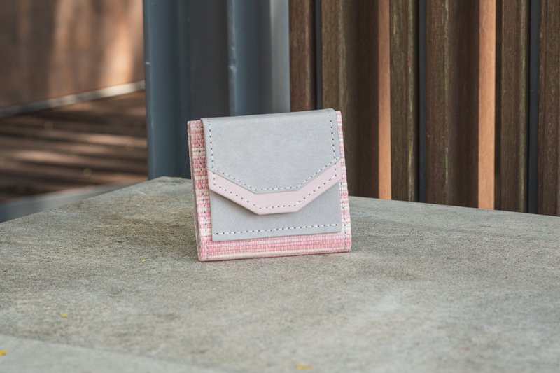 Paper-made wallet, short wallet, sustainable, eco-friendly, washable paper - Coin Purses - Paper Pink