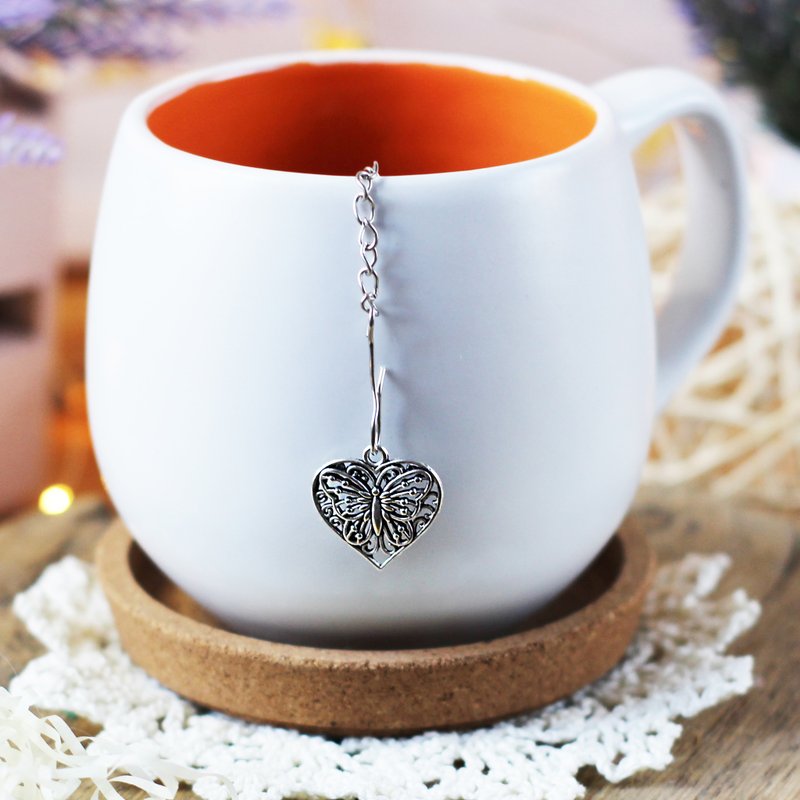 Heart charm tea ball infuser for herbal tea, Valentines day Tea strainer - 茶壺/茶杯/茶具 - 不鏽鋼 銀色