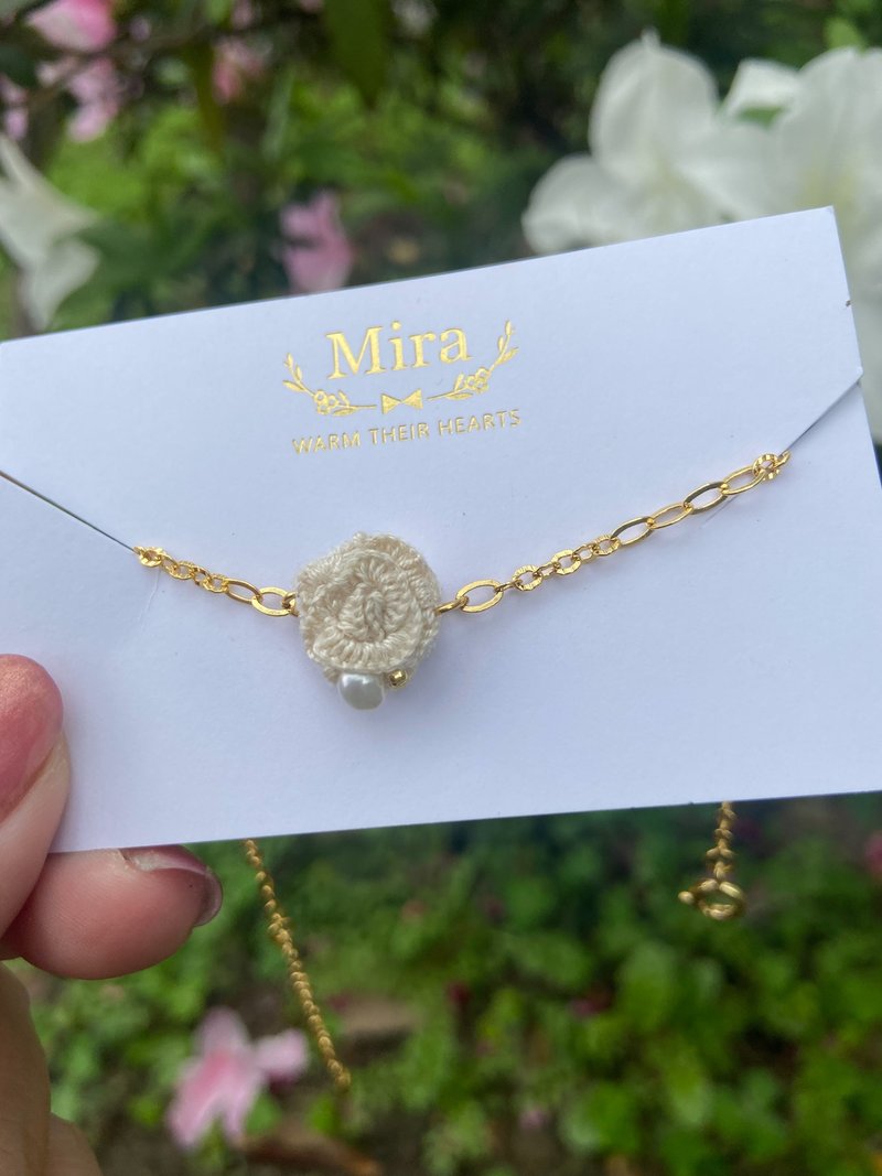 米白玫瑰刺繡手鍊 - 項鍊 - 不鏽鋼 白色