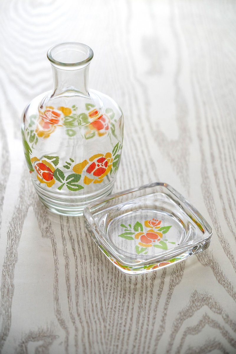 Made in Japan, Showa vintage glass carafe & bottle pad combination in stock, new products, free shipping to Taiwan - ถ้วย - แก้ว สีใส