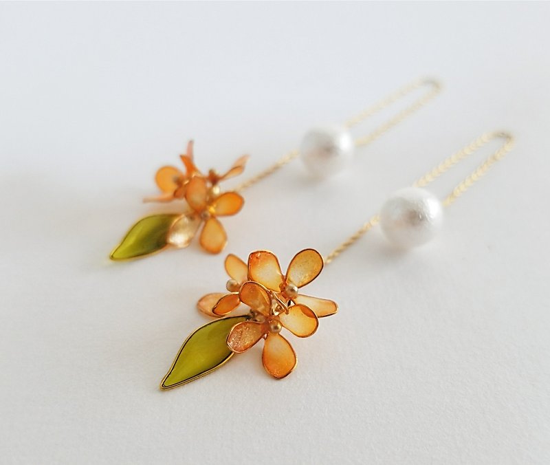 fragrant olive pierced earrings with synthetic pearl earring backs - Earrings & Clip-ons - Resin Orange