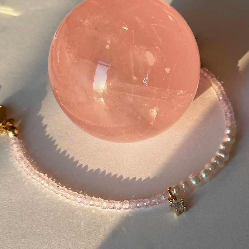 PEARLS & PALE PINK CRYSTAL BRACELET - 手鍊/手環 - 珍珠 