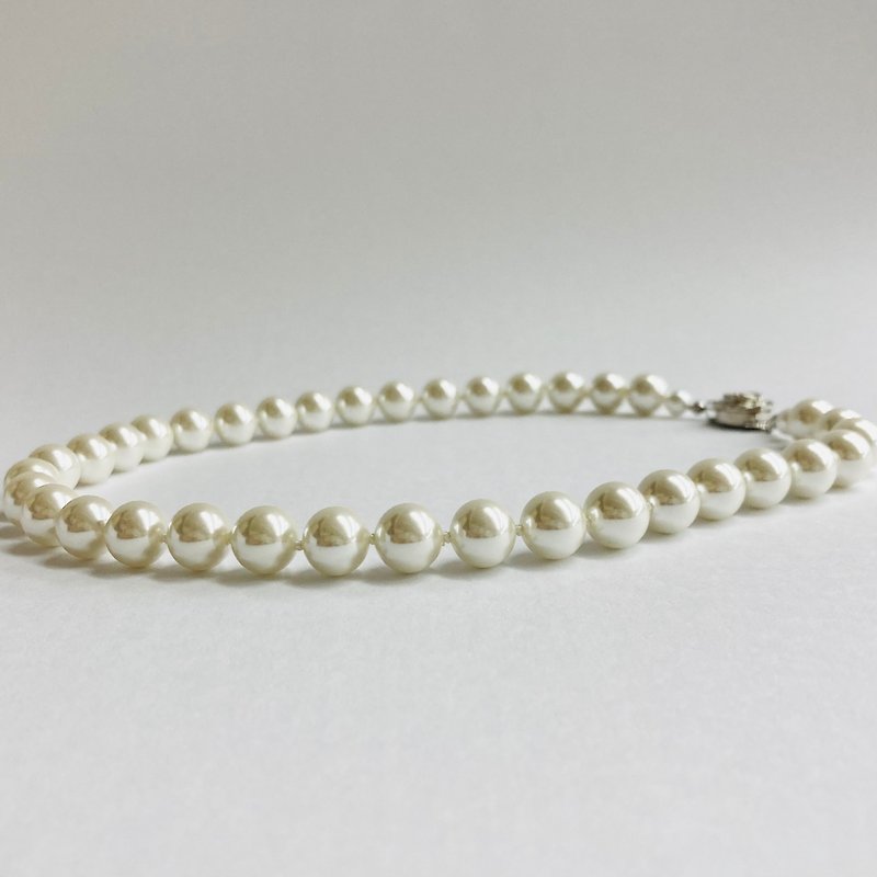 Glass pearl all knot necklace/10mm approx. 42cm/pearl white/R/Made in Japan - สร้อยคอ - แก้ว ขาว