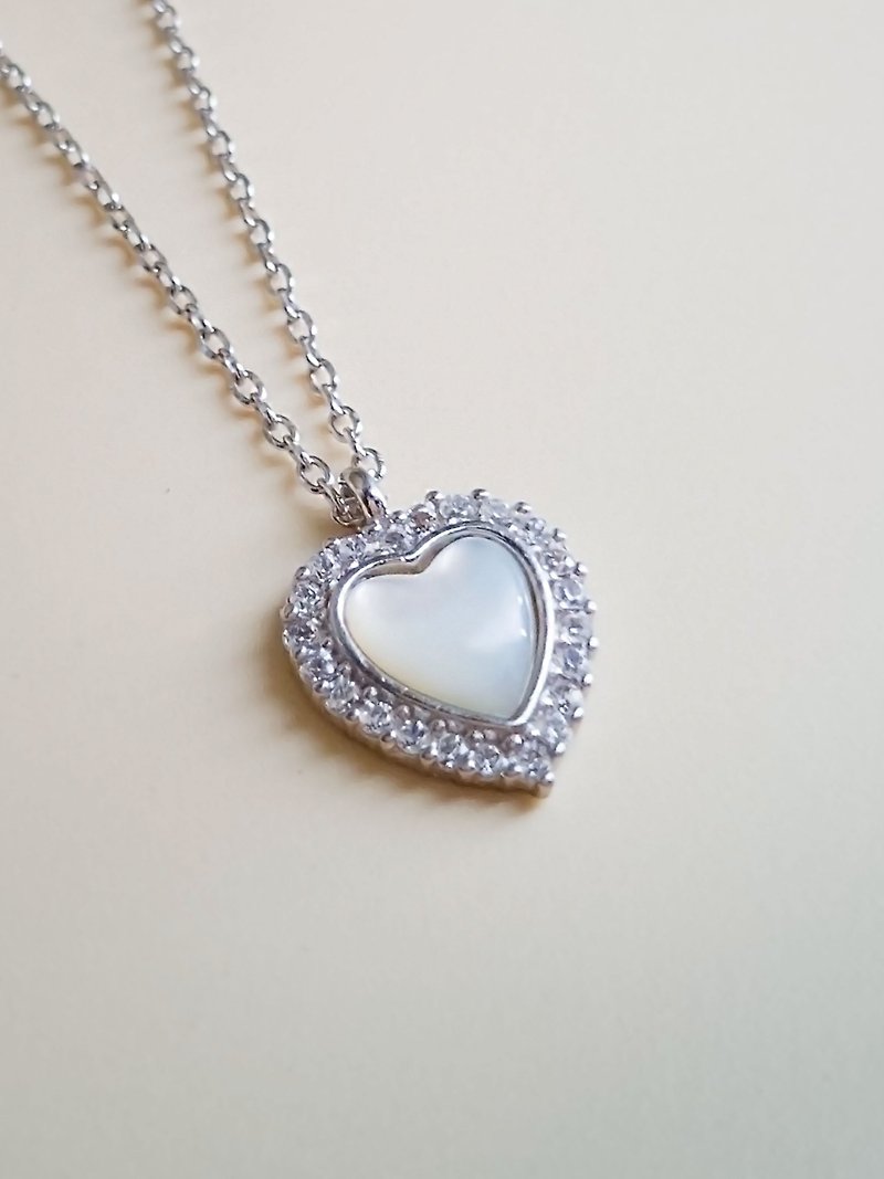 鋯石白貝母心形項鍊 | 鋯石珠母貝心心頸鏈 | 珍珠母愛心項鏈 - 項鍊 - 純銀 銀色