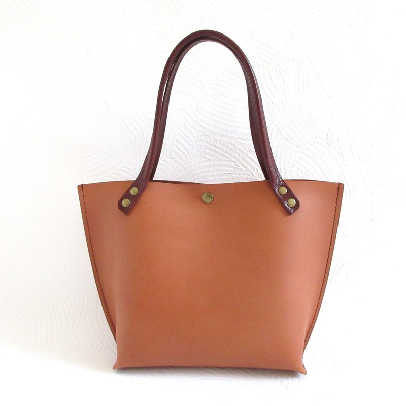 NEW line, cowhide, long handle, wide bottom gusset, mini tote made from a single piece of leather, 0596 - กระเป๋าถือ - หนังแท้ สีนำ้ตาล