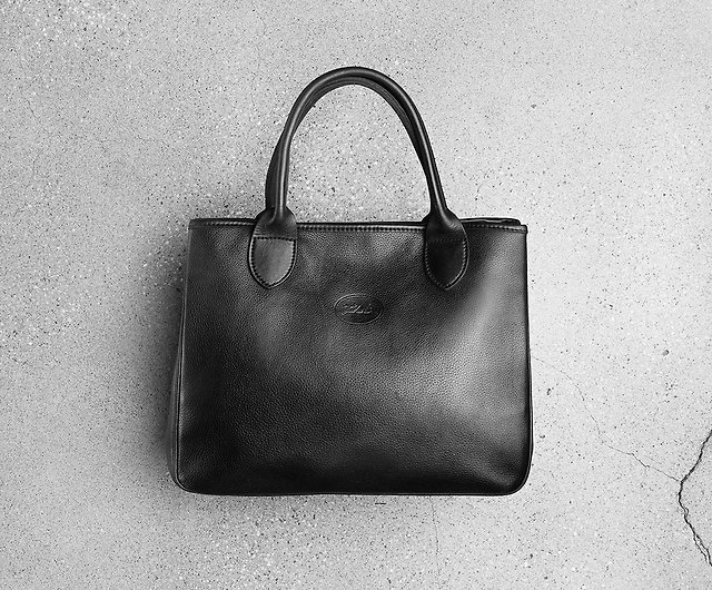 Longchamp, Bags, Vintage Longchamp Black Leather Hobo Bag