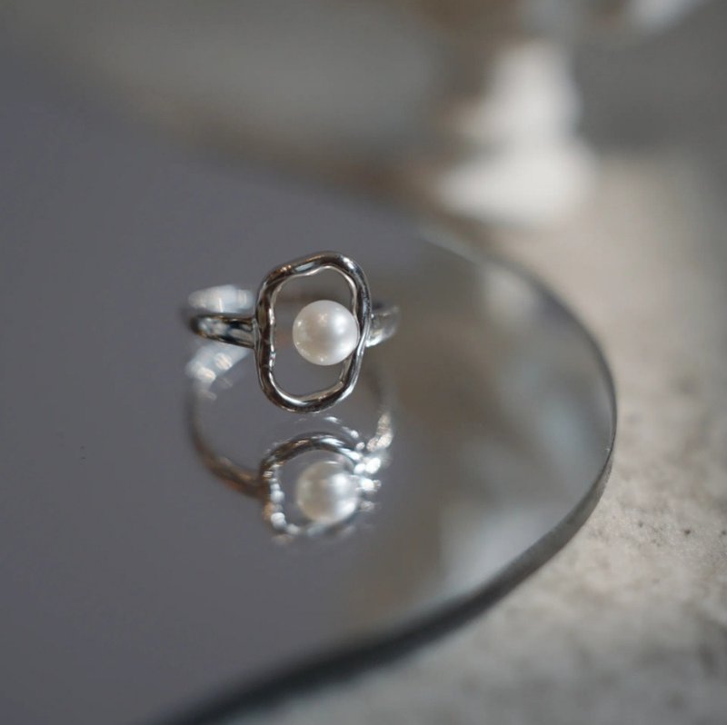 Shadow | Pearl Ring - แหวนทั่วไป - ไข่มุก ขาว