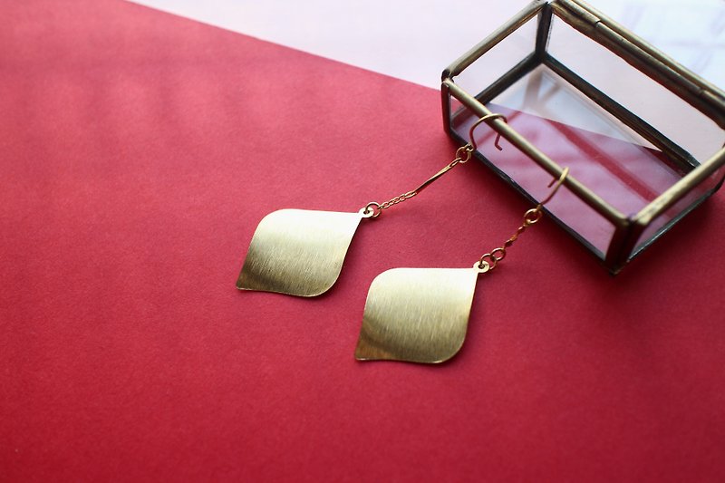 Natural-Brass zircon earrings - Earrings & Clip-ons - Copper & Brass Gold