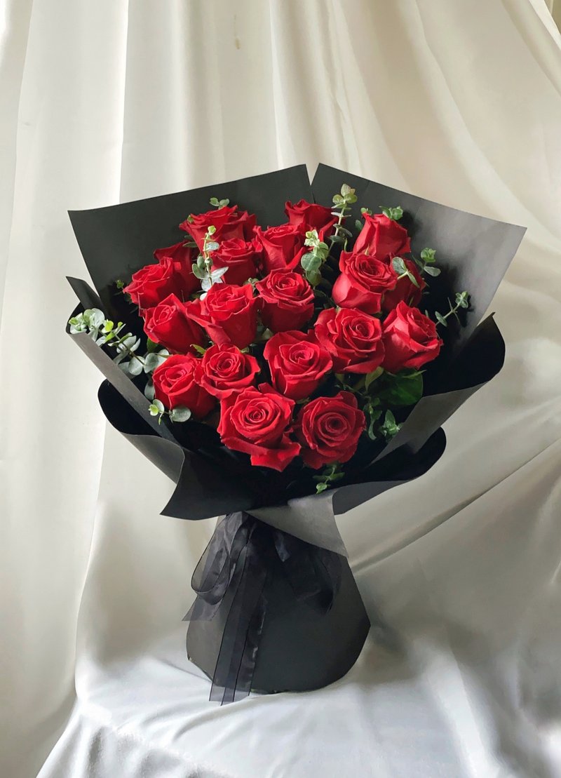 Valentine's Day bouquet imported red and pink rose bouquet (limited to Shuangbei Express) - ตกแต่งต้นไม้ - พืช/ดอกไม้ 