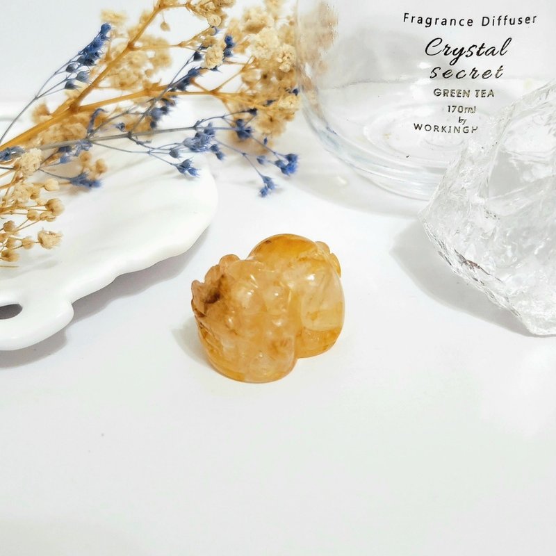 黃膠花貔貅 - 擺飾/家飾品 - 水晶 黃色