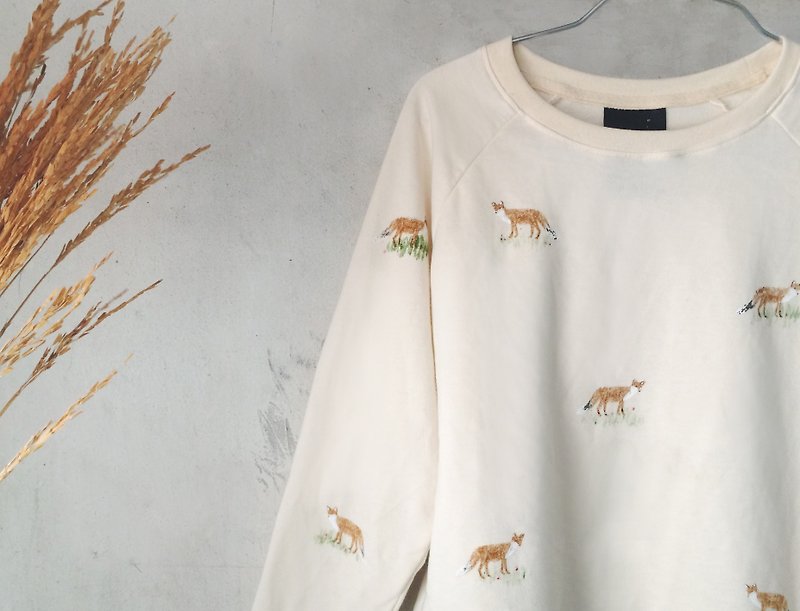 Little Foxes - Long Sleeve Top Shirt - T 恤 - 棉．麻 白色