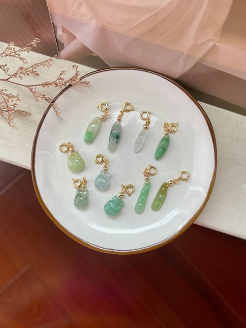 翡翠設計館 / 賞翠•玩翠 EXE Jewelry 高冰種/冰種翡翠14k包金隨意扣 墜子|天然緬甸翡翠