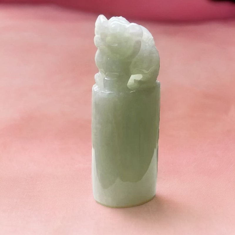 【招財神獸】淡綠翡翠貔貅玉印章 | 天然緬甸玉翡翠A貨 | 送禮 - 印章/印台 - 玉石 透明