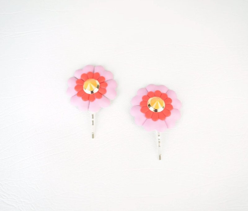Hair Clip Set of 2 Pink Orange Studded Flowers Faux Leather Childrens Fashion - 髮夾/髮圈 - 其他材質 粉紅色
