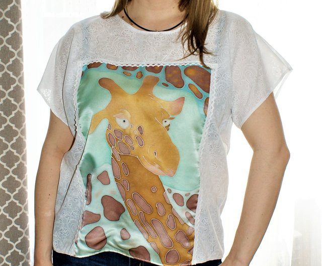 giraffe print t shirt