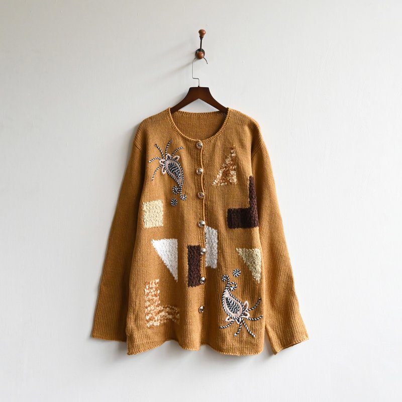 【蛋植物古著】奇妙方塊織花開襟古著毛衣 - 女毛衣/針織衫 - 其他人造纖維 