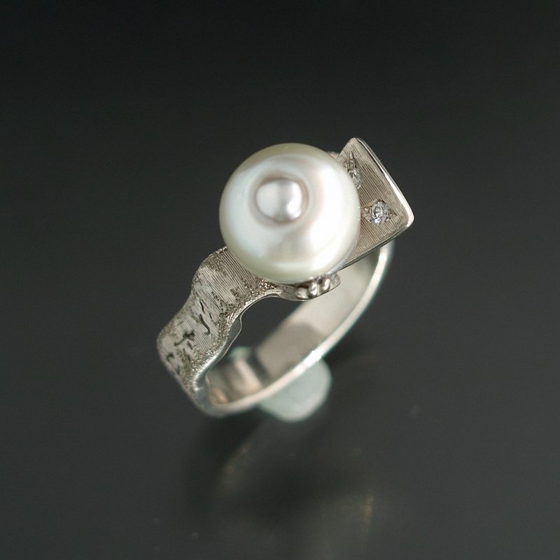 YOKAI Ring Ittan-momen 10K WG with South Sea Pearl*Diamonds - 戒指 - 貴金屬 銀色