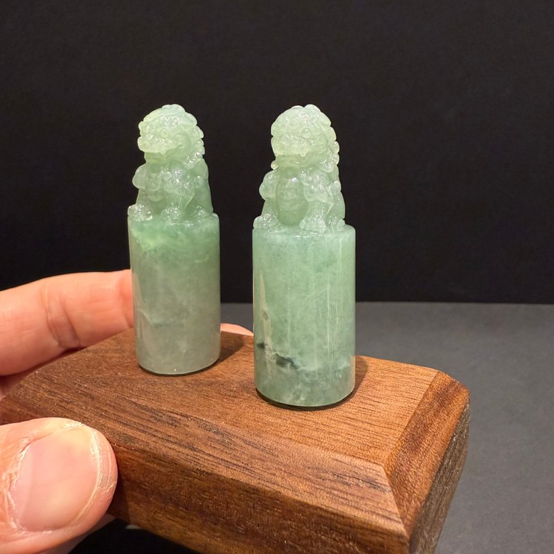 瀚玉珠寶 天然冰糯種印章 寶獅印章圓形章一對 滿綠冰種圓形印章 - 其他 - 玉石 