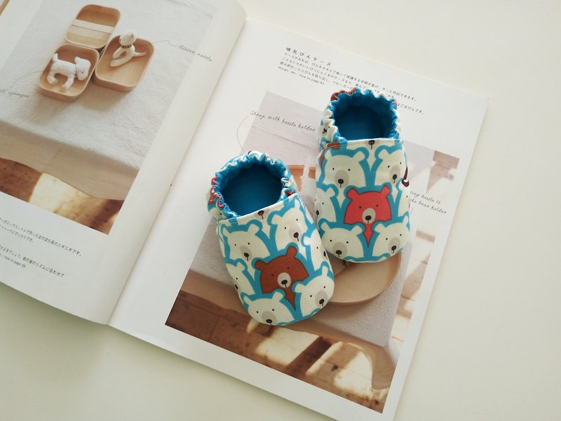 熊熊排排站彌月禮物 寶寶鞋 嬰兒鞋 - 男/女童鞋 - 棉．麻 藍色