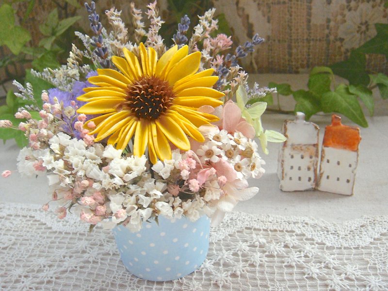 ヒマワリのラベンダーミントクリーム小さなケーキドライフラワー永遠の花の誕生日の贈り物 - 観葉植物 - 寄せ植え・花 