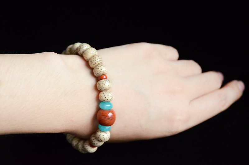 【Xingyue】Natural Xingyue Bodhi Fresh Art Bracelet - Bracelets - Semi-Precious Stones Red