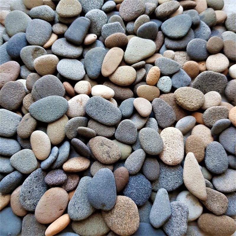 Small flat stones of the Japan Sea. 200 grams - Other - Stone Multicolor