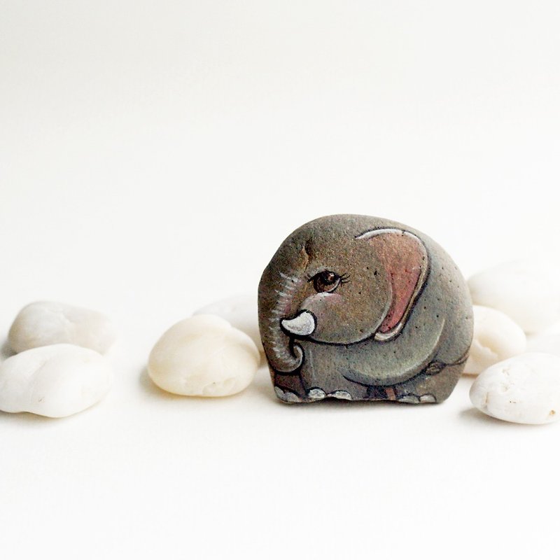 Elephant Stone Painting. - 公仔模型 - 石頭 灰色
