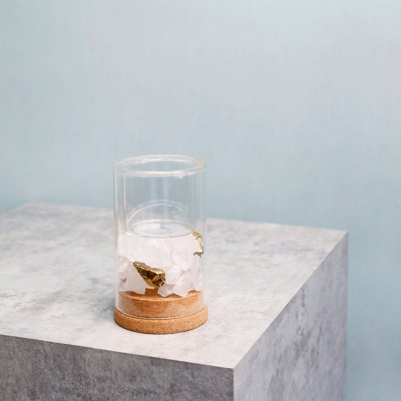 ラフクリアクォーツキャンドルホルダー燭台自然な白色結晶の石S - キャンドル・燭台 - 宝石 ホワイト