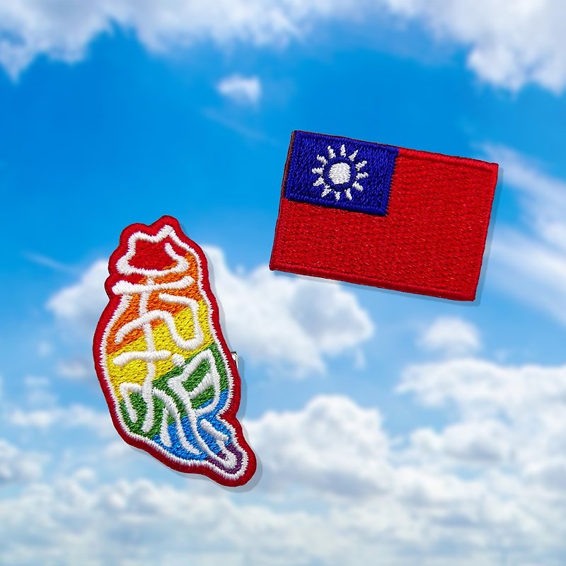 Embroidery pins | Love Taiwan’s flag and silly wolf | Literary and artistic light sticky - Badges & Pins - Thread Multicolor