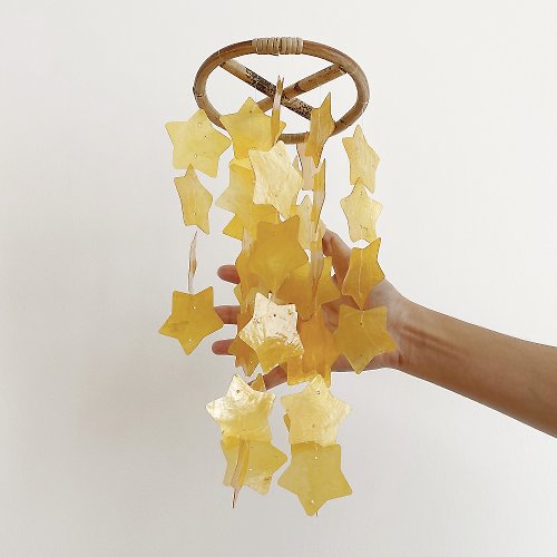 HO’ USE PRE-MADE | Finnish Bakery_Star_Gold Yellow | Shell Wind Chime Mobile | #0-405
