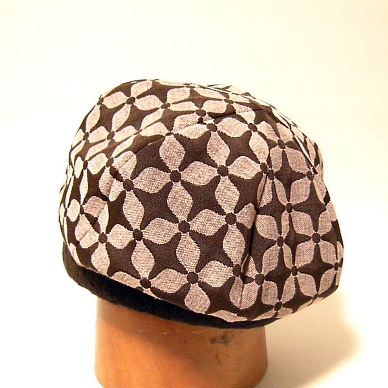 Floral adorable beret - Brown × Pink PS0668-Brown - หมวก - วัสดุอื่นๆ สีนำ้ตาล