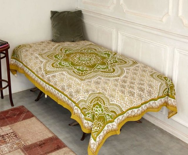 好評予約販売】インド風蓮曼荼羅掛け布レトロ(5色) ISAP4188