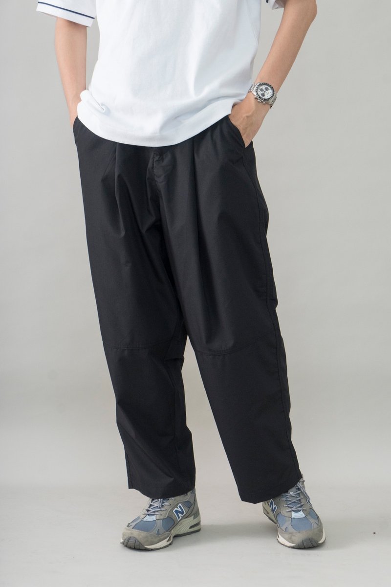 PANTS 夏日輕薄休閒褲 日系單摺寬鬆黑色工作長褲 舒適透氣面料 - 男長褲/休閒褲 - 聚酯纖維 黑色