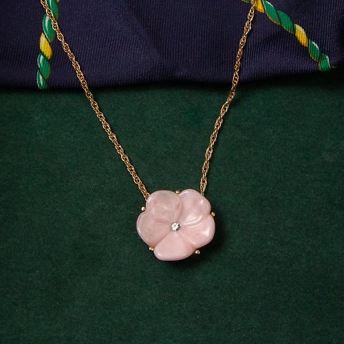 古飾案內所 美國Avon品牌古董 粉嫩雲紋仿石花朵鑲萊茵石 鎖骨鍊 短項鍊