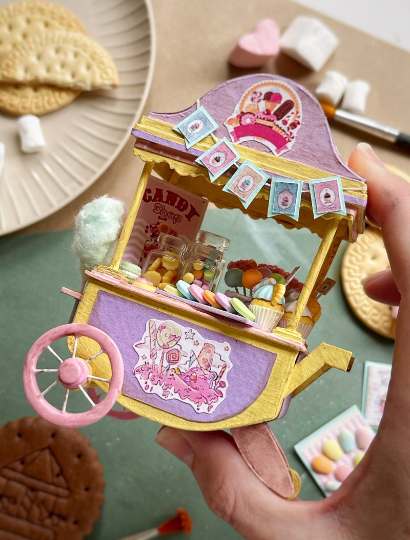 Miniature candy cart - 公仔/玩偶 - 其他材質 多色
